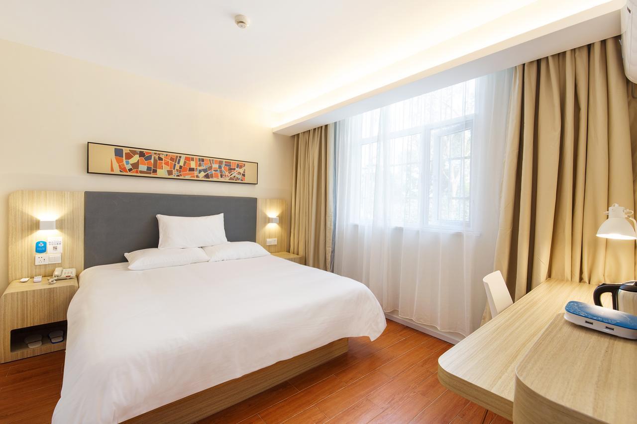 Hanting Hotel Shanghai International Tourist And Resorts Zone Nanhui Екстер'єр фото